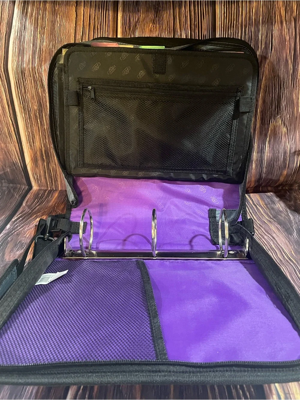 Case It case•it mighty